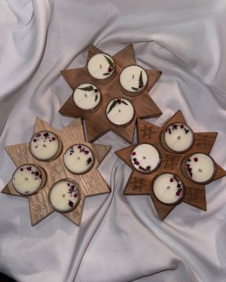 Naše adventní svícny jsou zpět. Vloni se staly naprostým trhákem, a proto je tu letos přinášíme znovu, tentokrát s jedním...