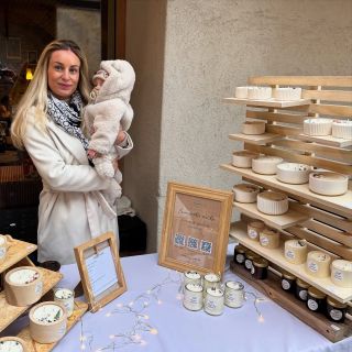 Na včerejší trh do @z_r_n_o za mnou poprvé dorazila i moje malá brigádnice. Na práci sice ani nesáhla (jen koukala a...